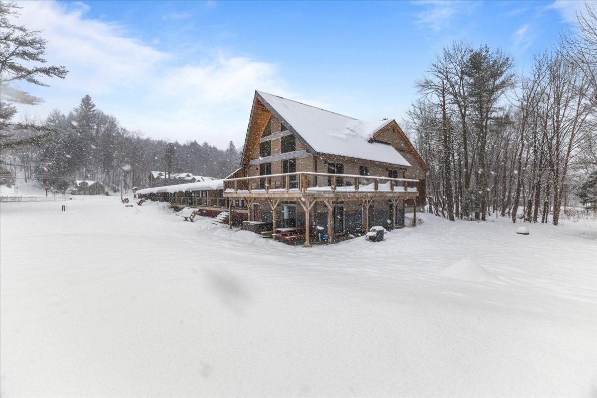 4527 MOUNTAIN RD CHALET 1, STOWE, VT, Nick Lozette, Vermont Realty