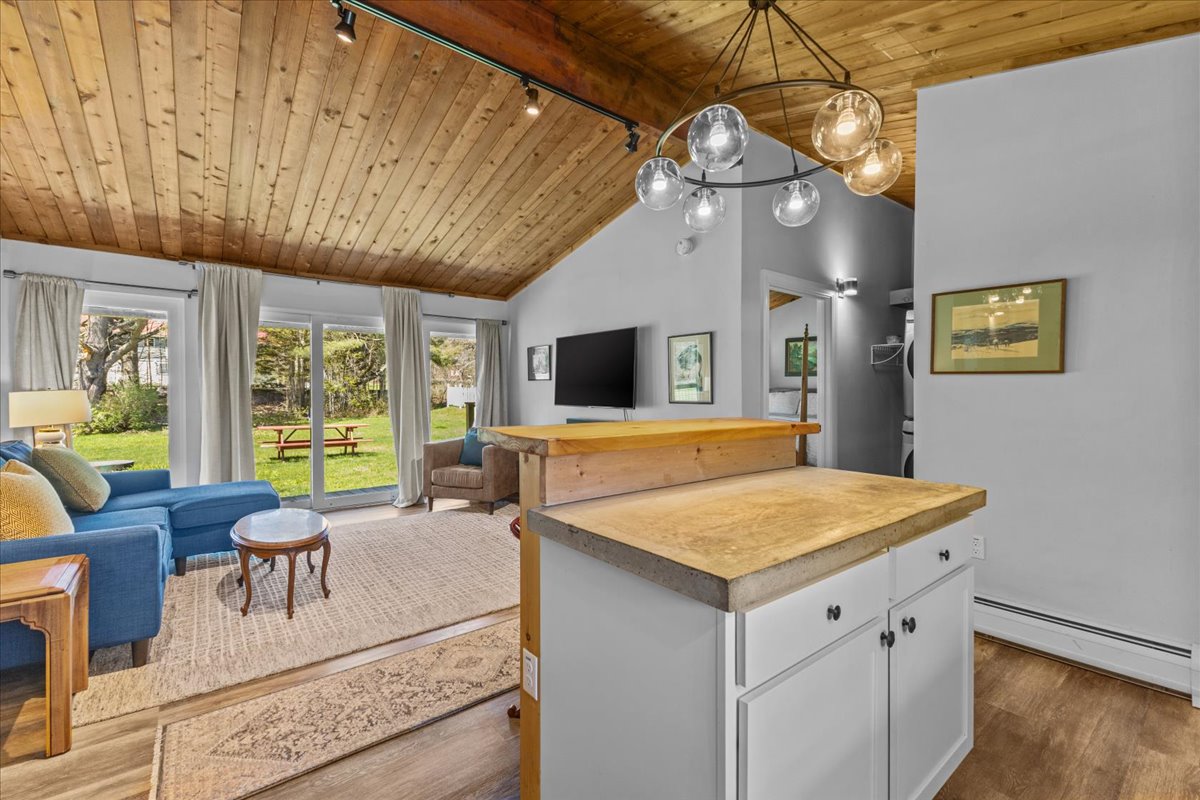 4527 MOUNTAIN RD CHALET 3, STOWE, VT, Nick Lozette, Vermont Realty